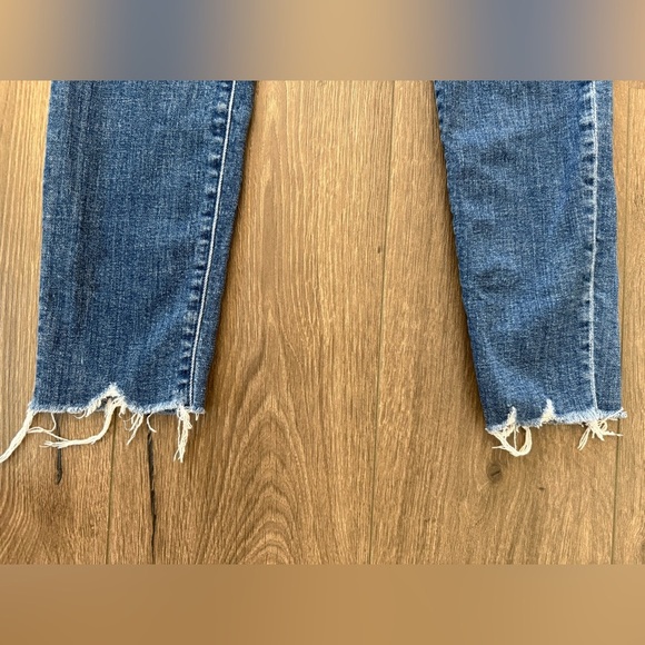 MOTHER The Stunner Chew in Off Duty Size 24 - Picture 13 of 13